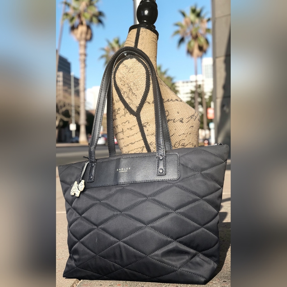 Radley London Charleston Large Quilted Black Zip-Top Tote - Picture 12 of 16